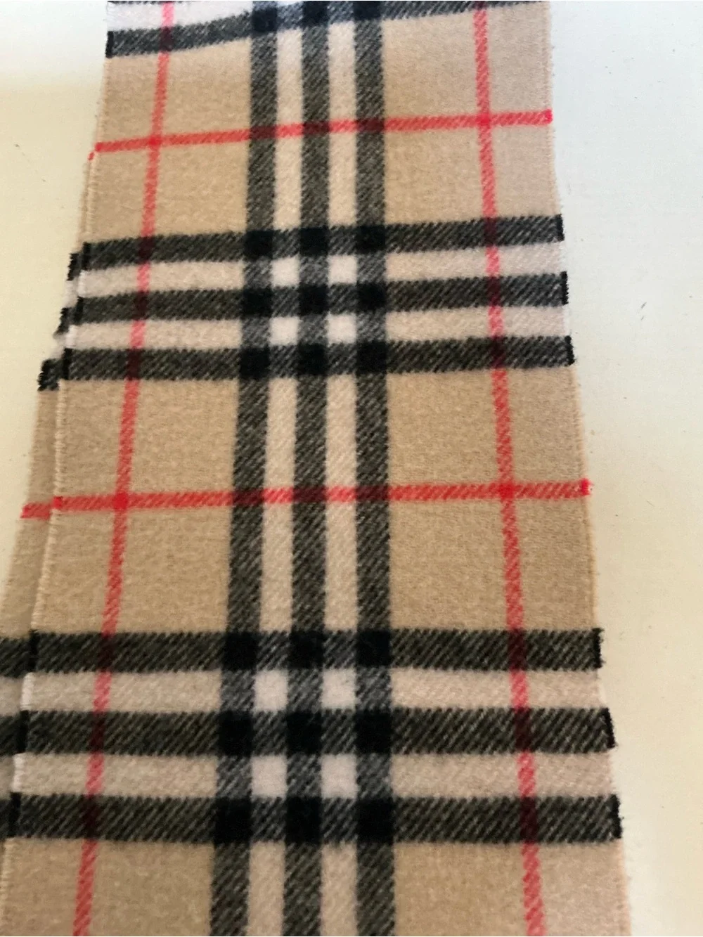 BEAUTIFUL BURBERRY CASHMERE FRINGE SCARF IN SAND BEIGE PERFECT CONDITION